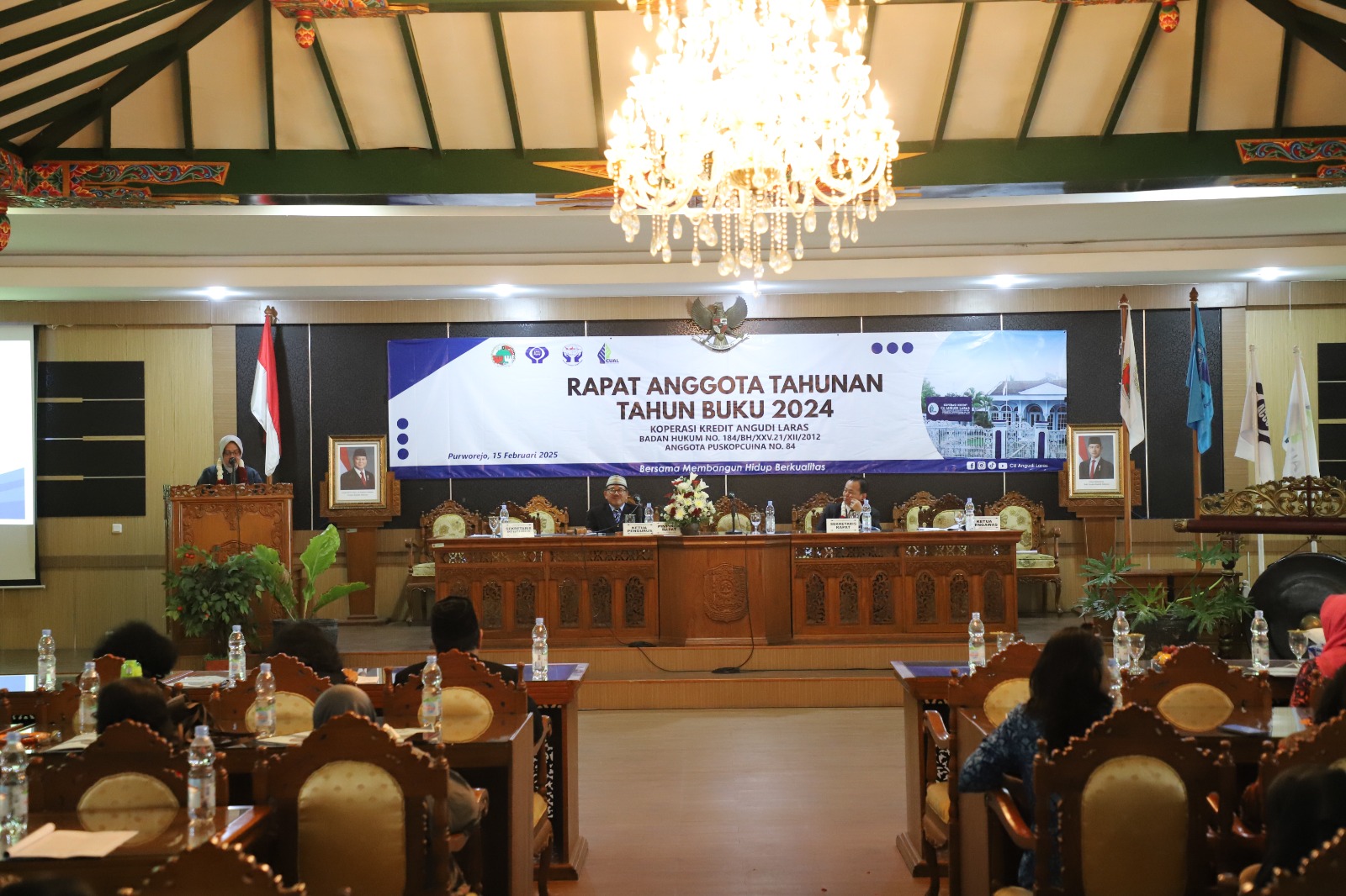 Hadiri RAT CU Angudi Laras dan KSPPS BMT Binamas, Bupati Minta Kembangkan Ekonomi Masyarakat 