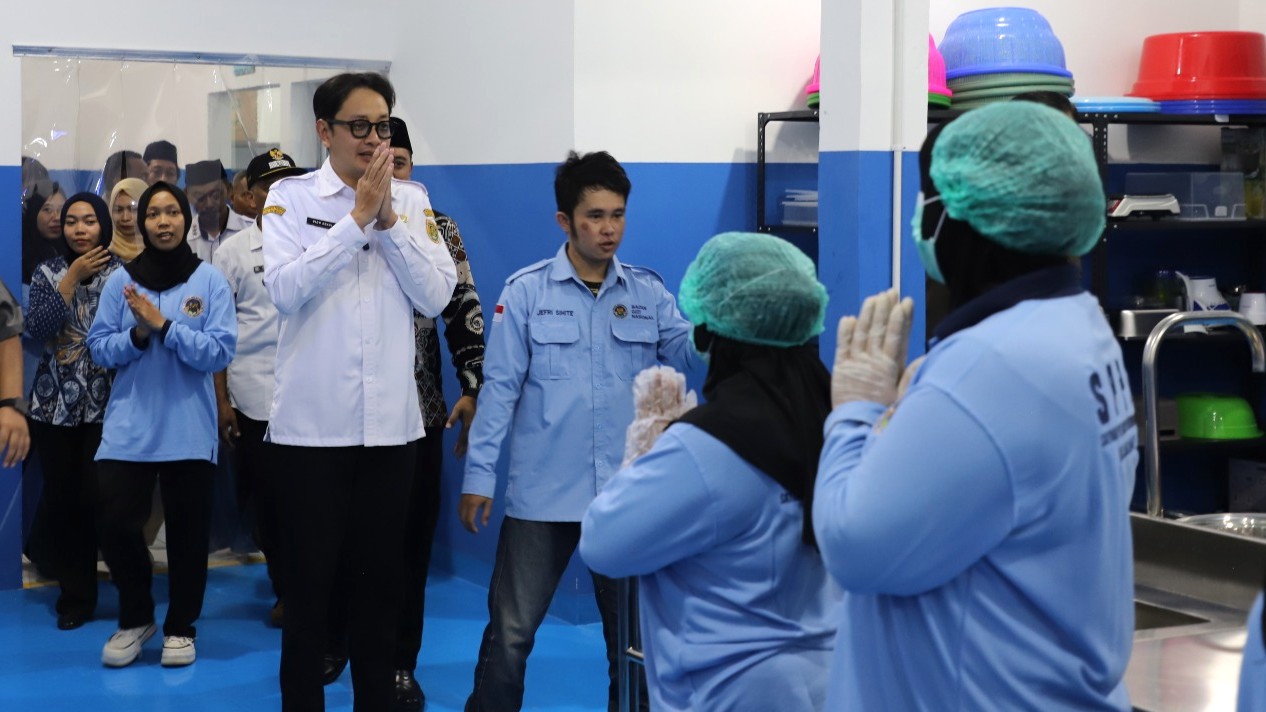 Resmikan SPPG Kaligono, Wakil Bupati Purworejo: Sasar Kelompok 3B dalam Tekan Stunting