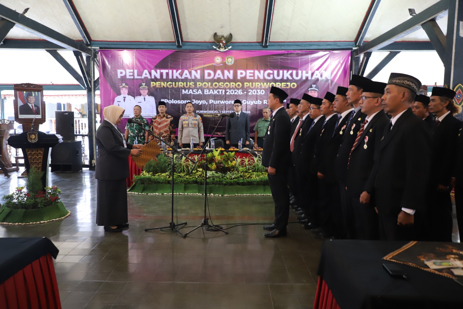 Kukuhkan Kepengurusan Polosoro 2026-2030, Bupati Yuli Hastuti Dorong Sinergi Membangun Desa